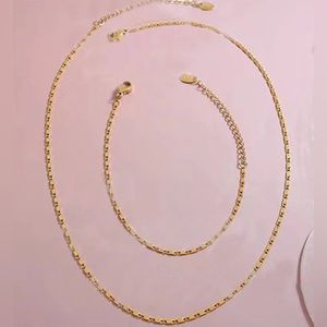 Stainless steel 18k gold plated necklace and bracelet set